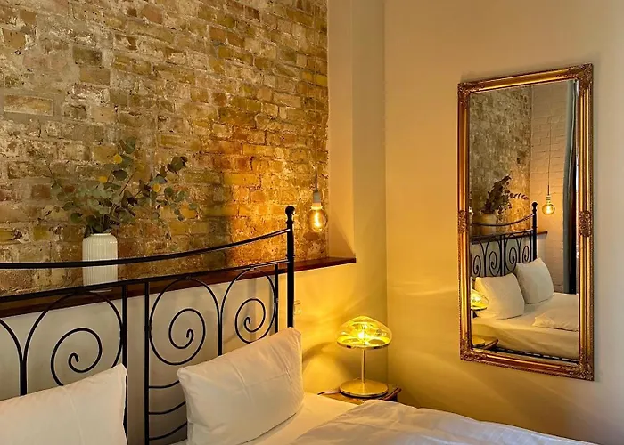 Cinderella.kreuzberg 3*