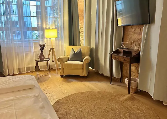 Cinderella.kreuzberg 3*